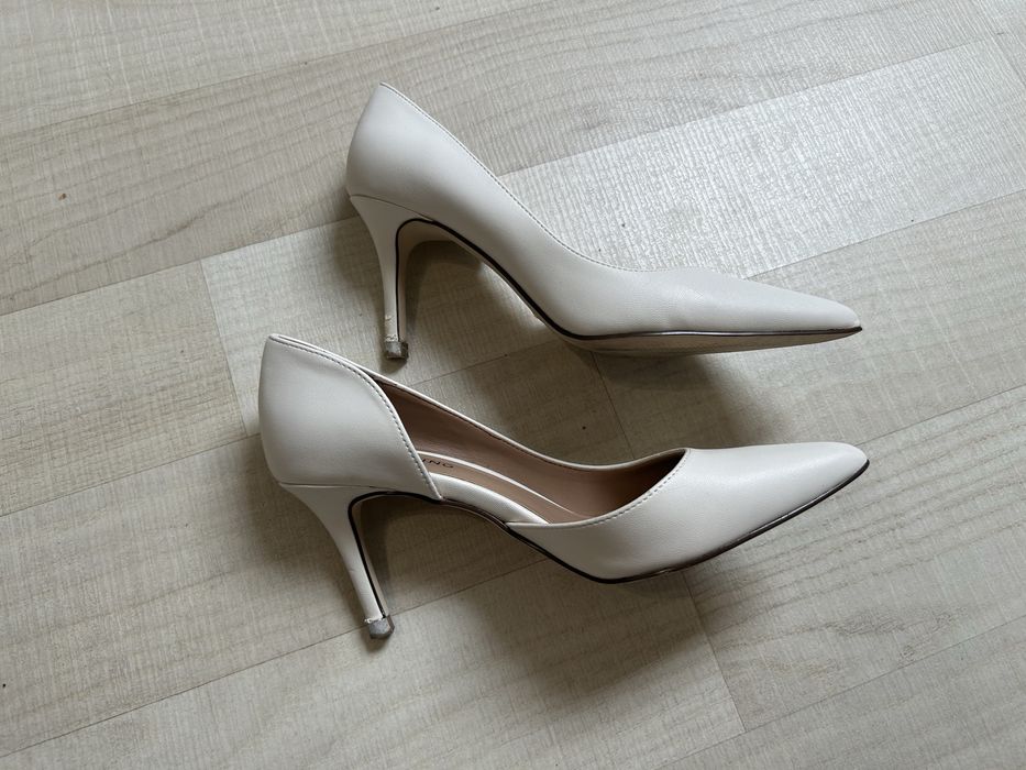 Ecru szpilki 35 buty na ślub wesele