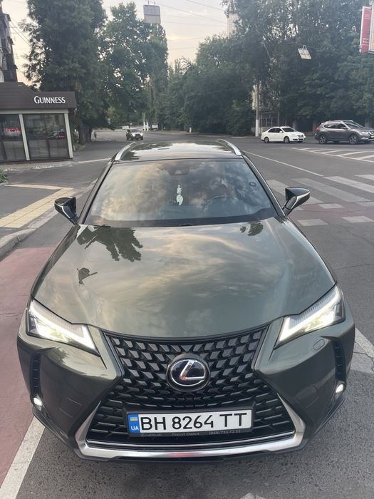 Lexus UX 2020 официал