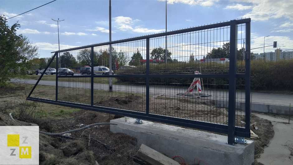 Brama wjazdowa przesuwna panelowa 500cm 600CM 150CM drut fi 5 RAL 7016