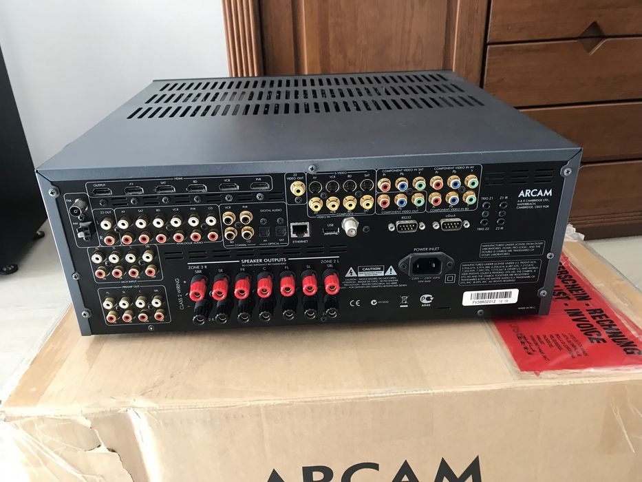 Amplificador Arcam FMJ AVR 360