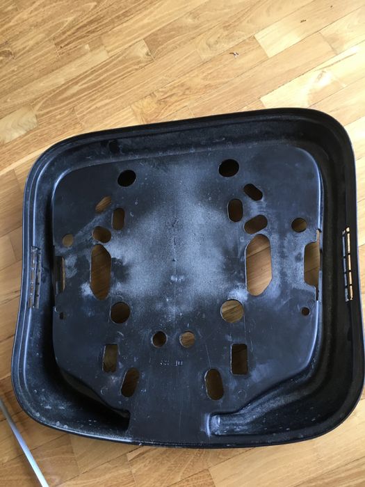Plastikowa podstawa pod siedzisko krzesła