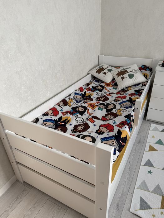 Ліжко дитяче( підліткове)