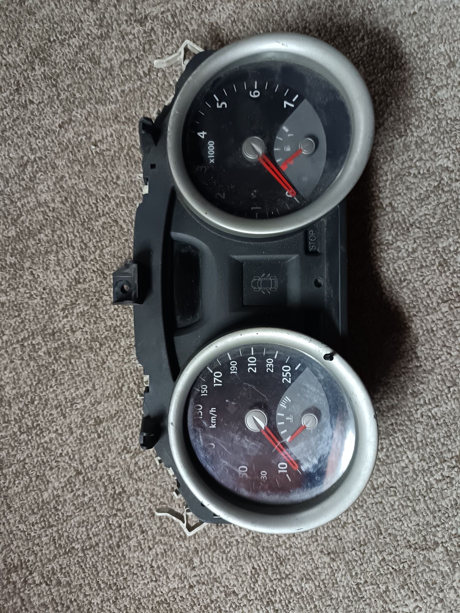 Painel de instrumentos Renault Megane II
