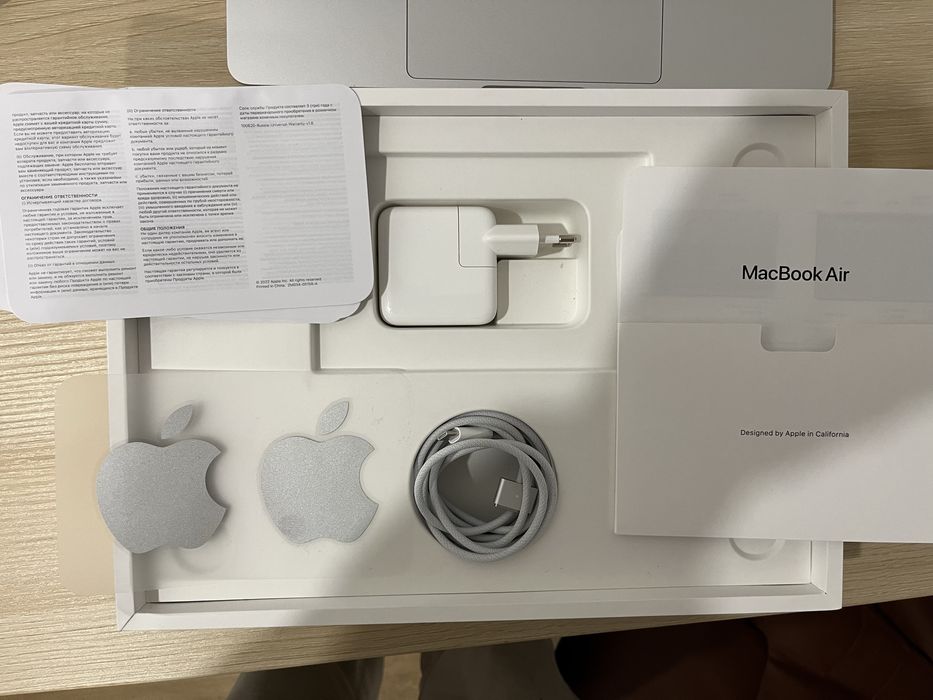 Apple Macbook Air M2 256