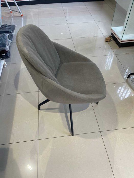 Поворотний  стілець R-65 серый Vetro Mebel