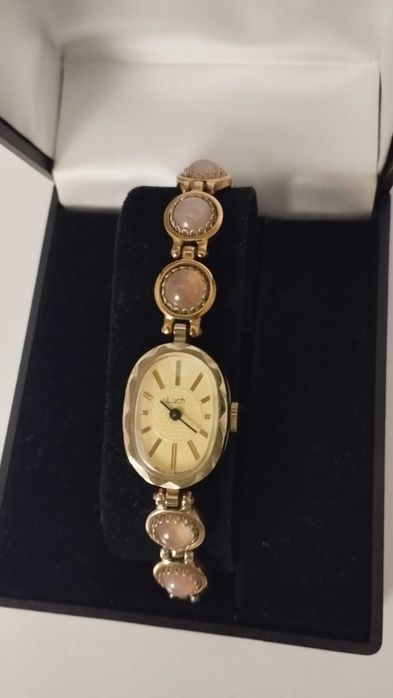 Zegarek damski Łucz złocony