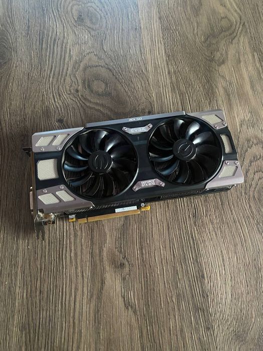 Gtx 1070 8 gb Evga.