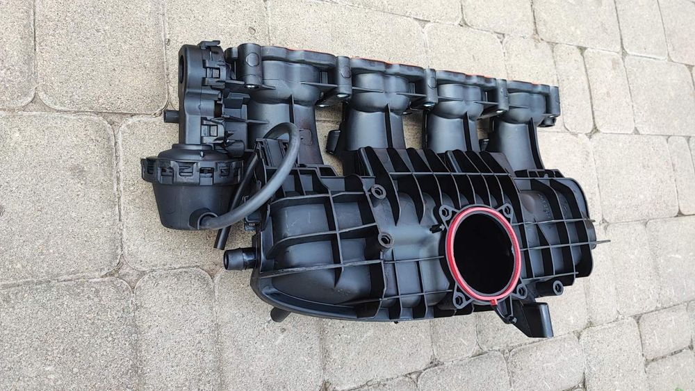 Впускной коллектор Фольксваген Тигуан