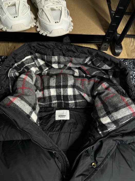 Пуховик Burberry London / Пуховик Барбери Лондон / Пуховик Барбери