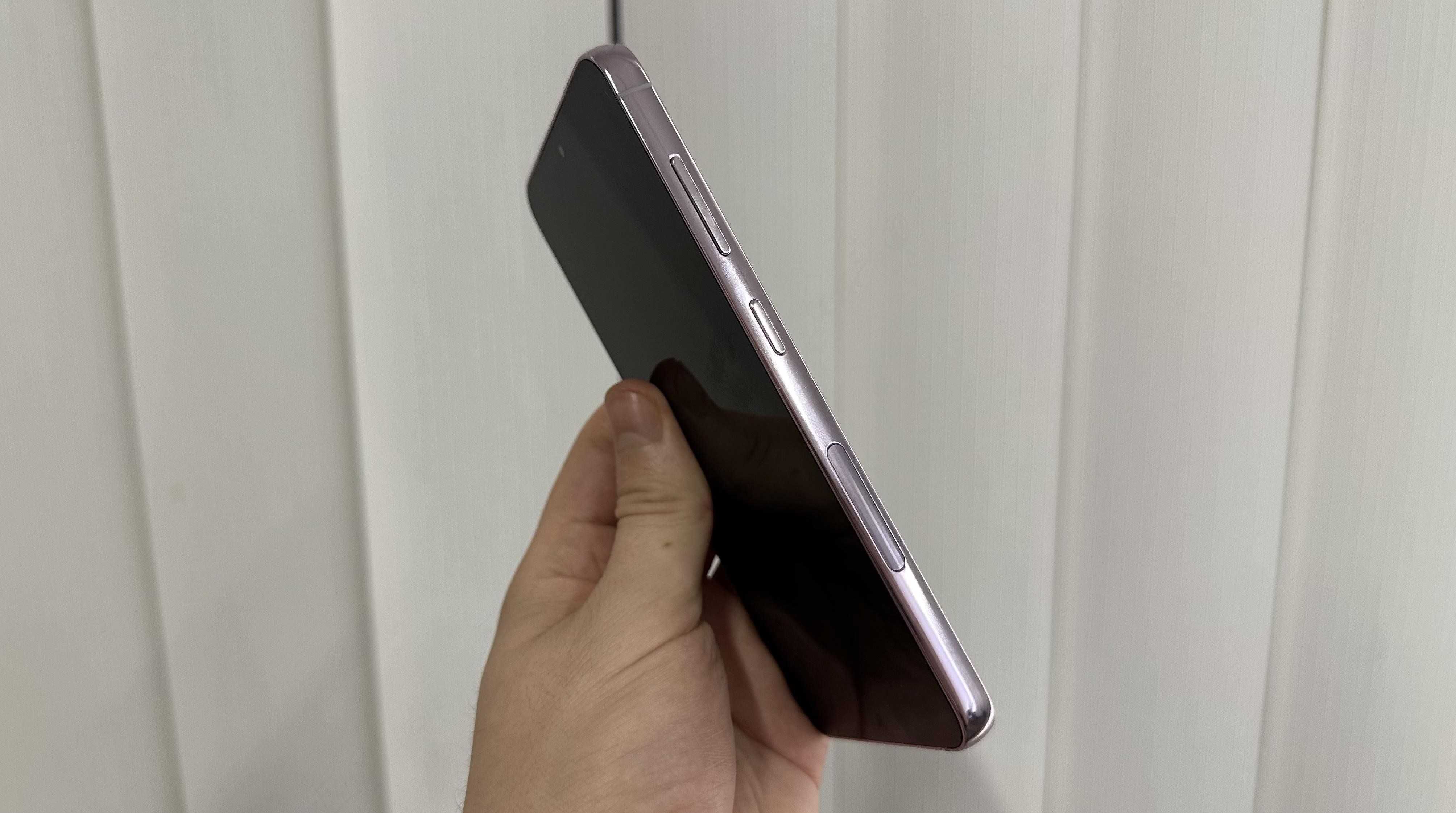 Samsung Galaxy S23 128GB Lavender/Black/Cream USED Гарантія Trade In