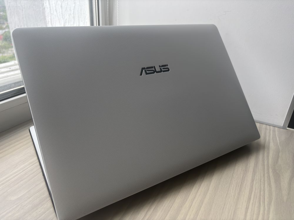 Ноутбук Asus 15.6 X501A