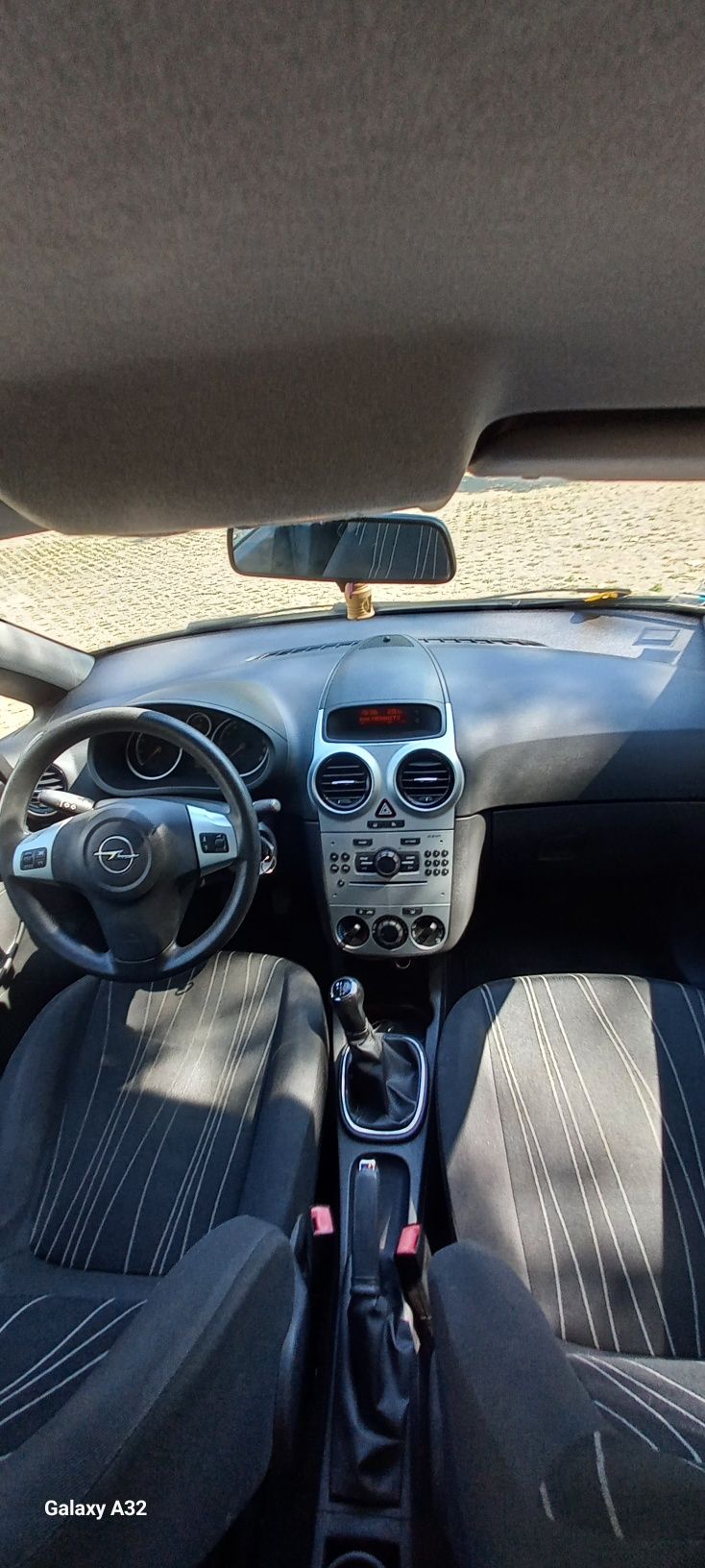 Opel Corsa gasolina