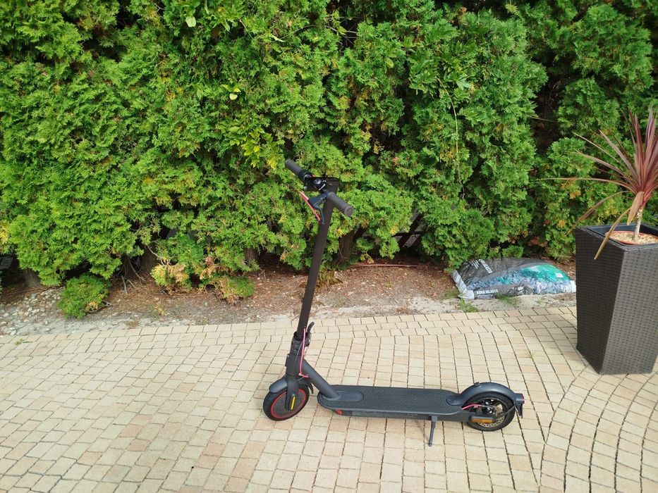 Hulajnoga elektryczna Xiaomi Mi Electric Scooter Pro 2 -używana