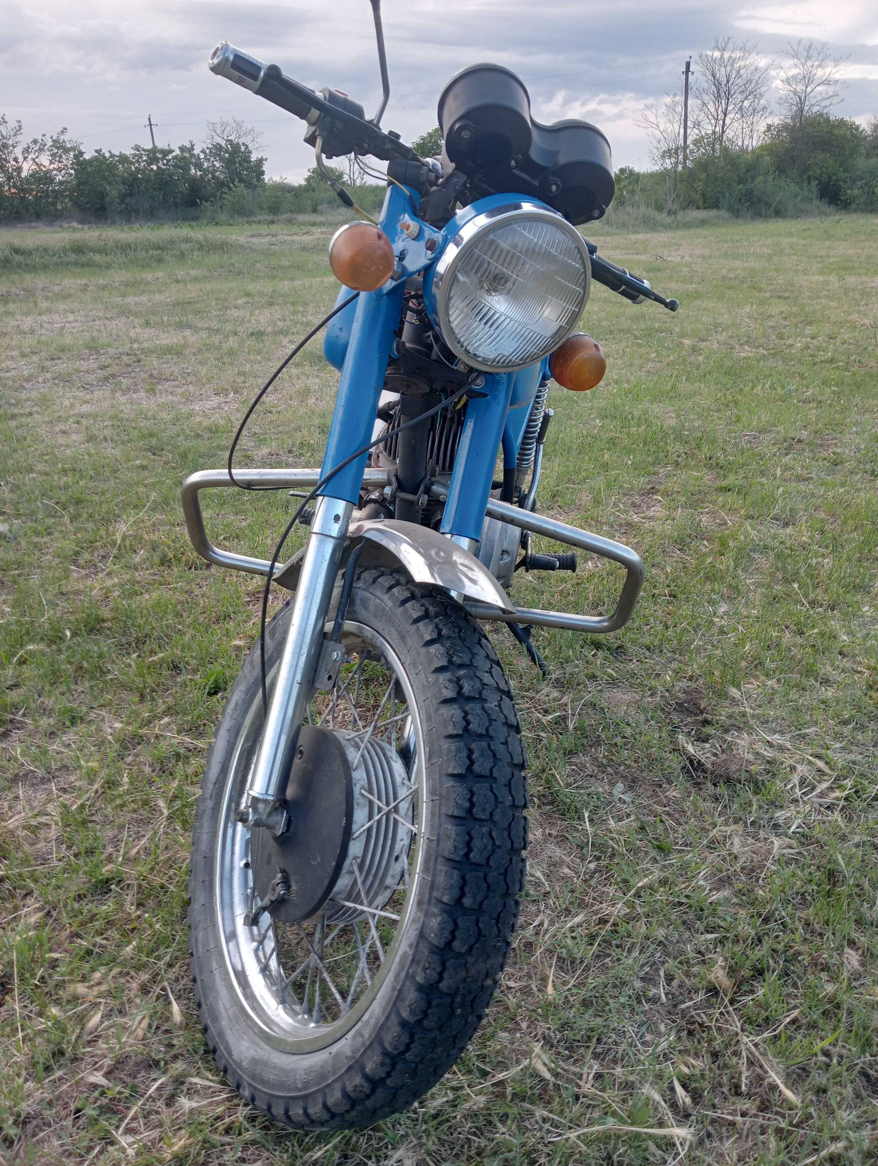 Продам или обменяю Иж планета 4