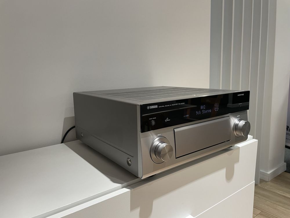 Amplituner 9.2 Yamaha rx-a 2020
