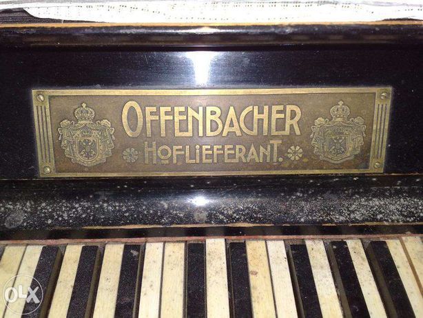 Старинное Пианино