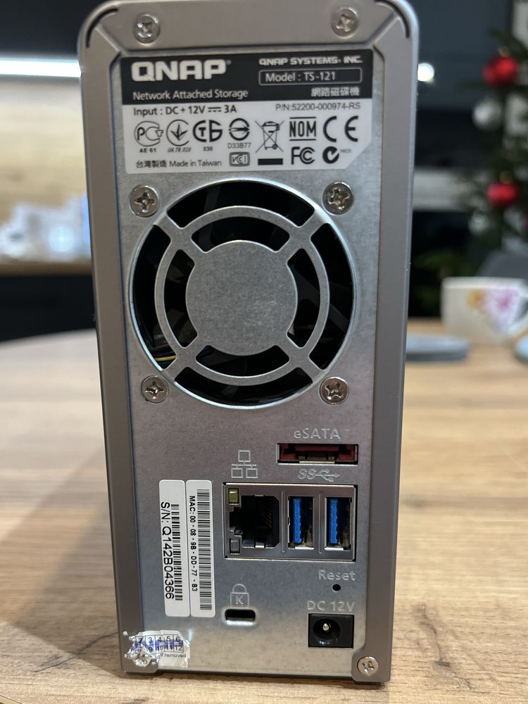 Qnap TS-121 + Hdd Wd Red 1Gb
