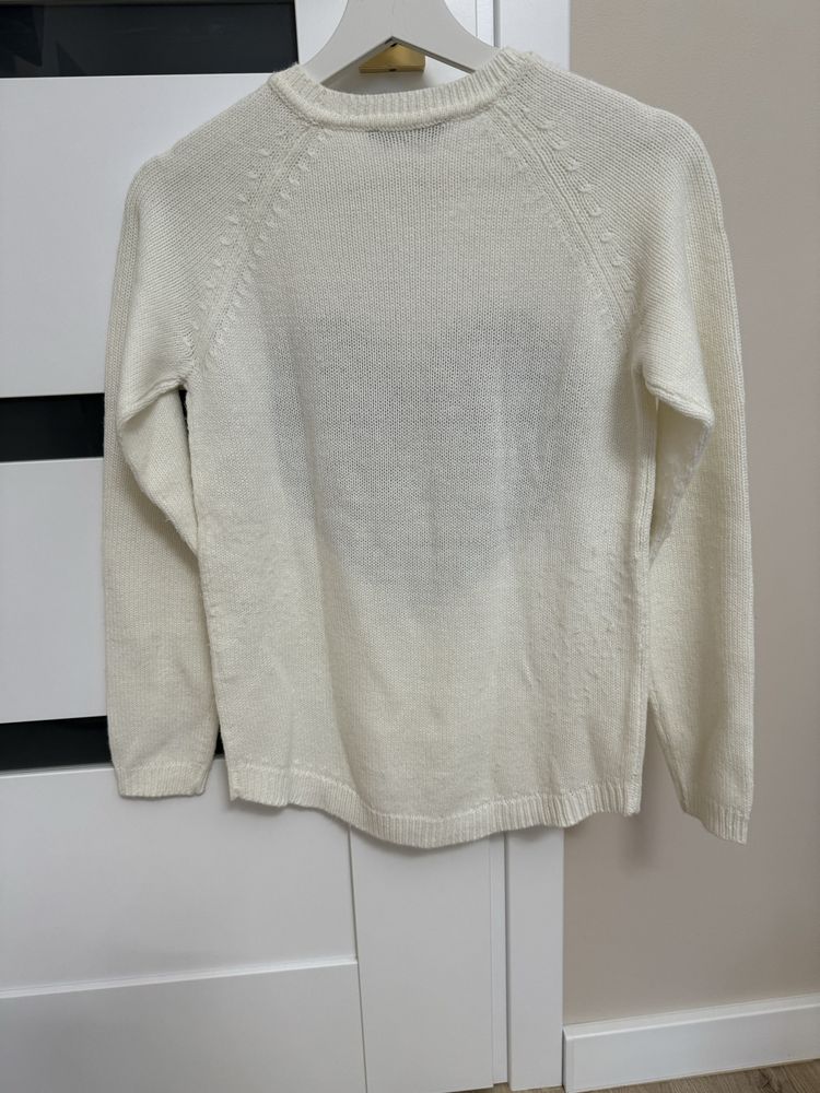 Sweter z sercem