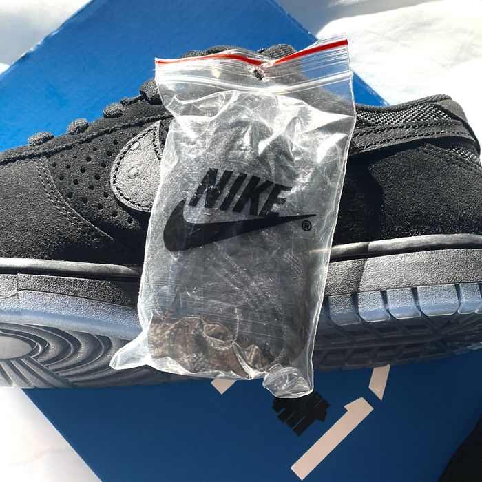 Nike Dunk Low SP x Undefeated 5-On-it Raro