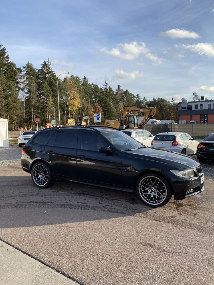 BMW e91 2.0 dizel black