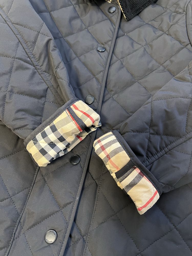 Куртка burberry 140см