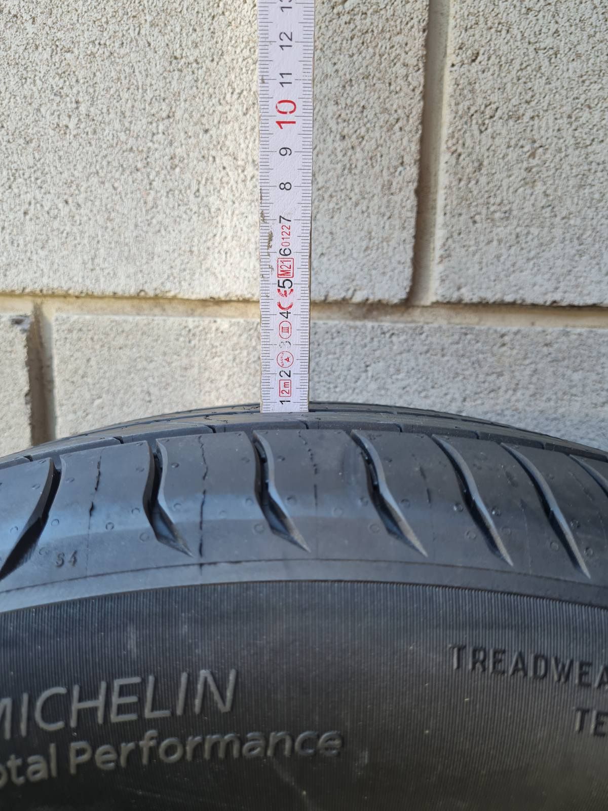 Шини Michelin 215/60/r17