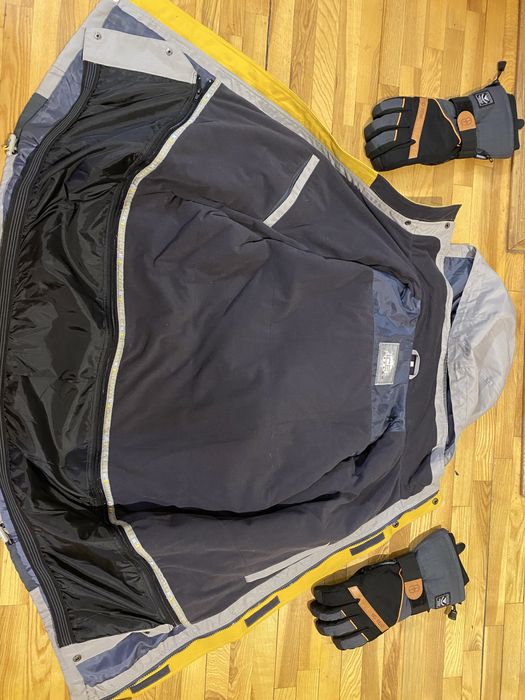 Куртка чоловіча лижна XL Icepeak+лижні рукавиці у відмінному стані