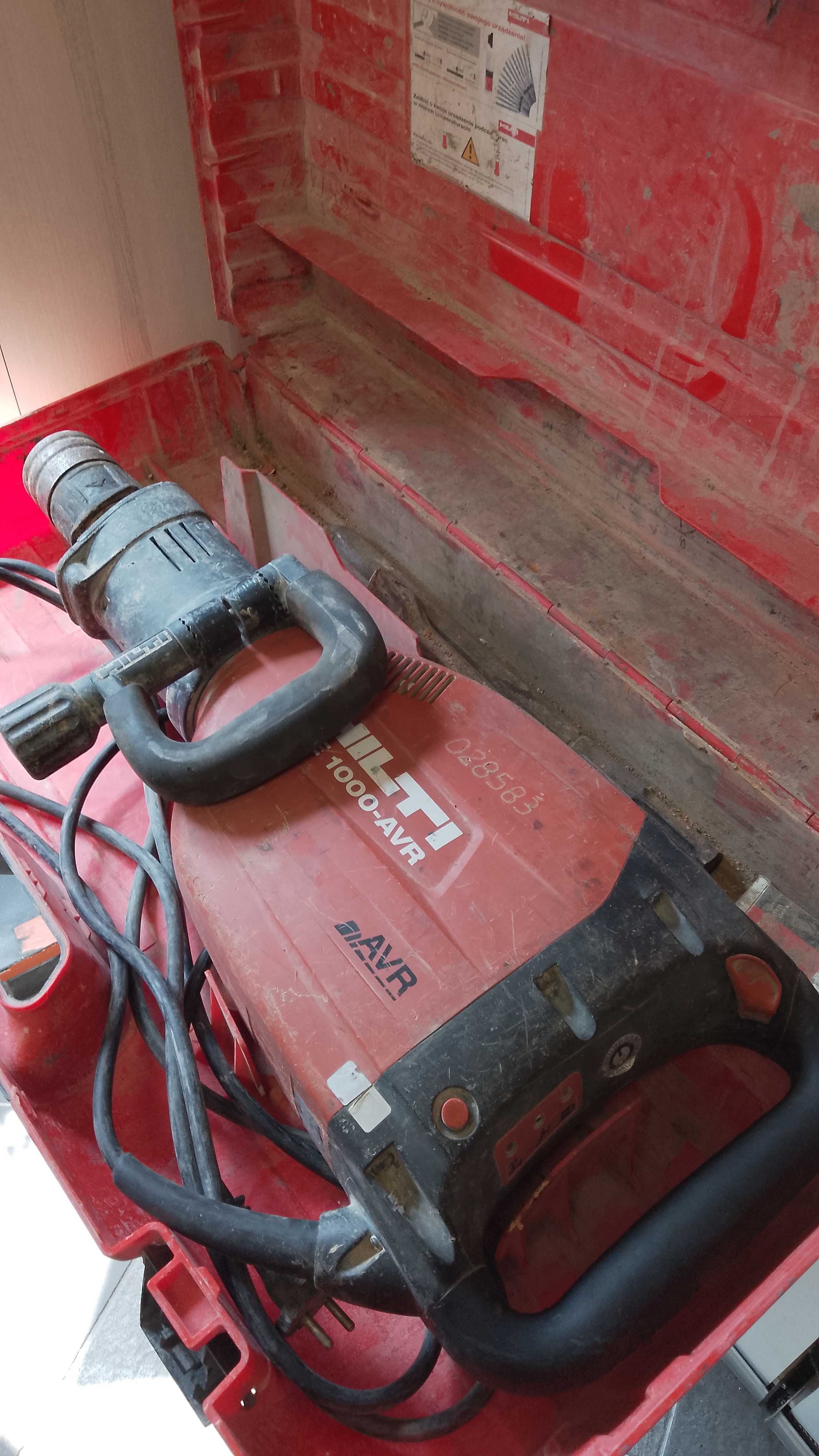 Młot udarowy Hilti TE 1000 AVR.
