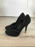 Szpilki Guess Con Tacco rozm. 38