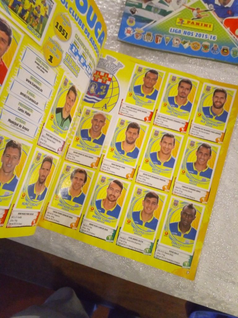 Caderneta completa futebol