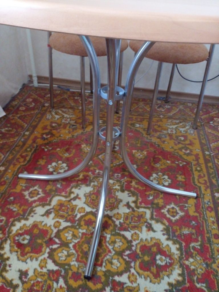 Продаються кухонні меблі