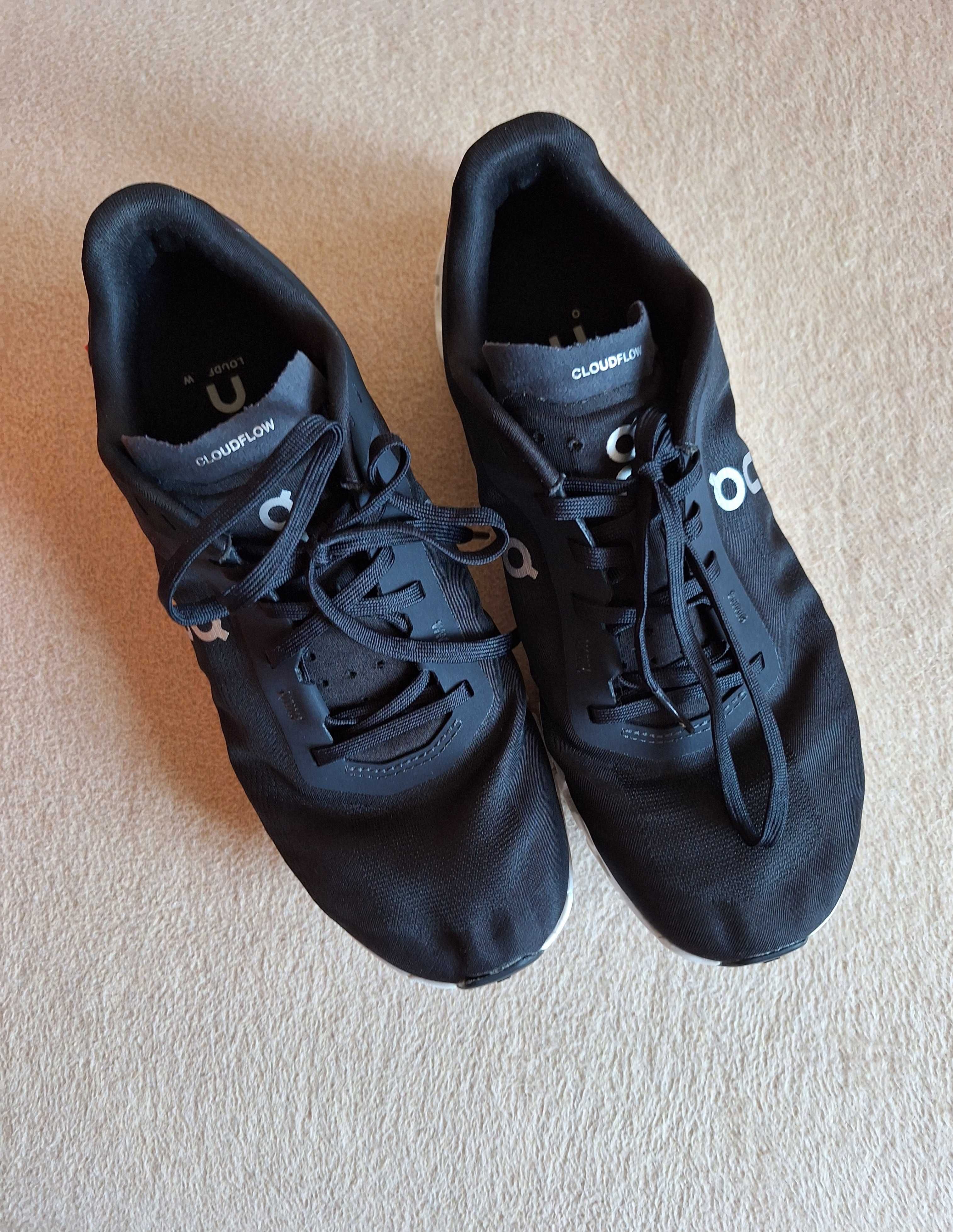 Buty do biegania damskie *ON RUNNING CLOUDFLOW 4* roz. 39