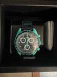 Omega x Swatch SO33L103 Polar Light - Wizjonerski Kosmos Świat Polarny