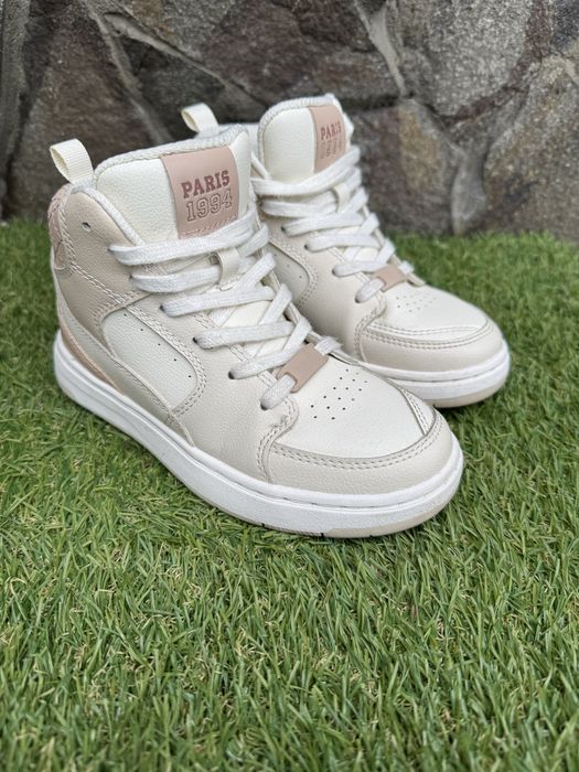 Дитячі кросівки ZARA