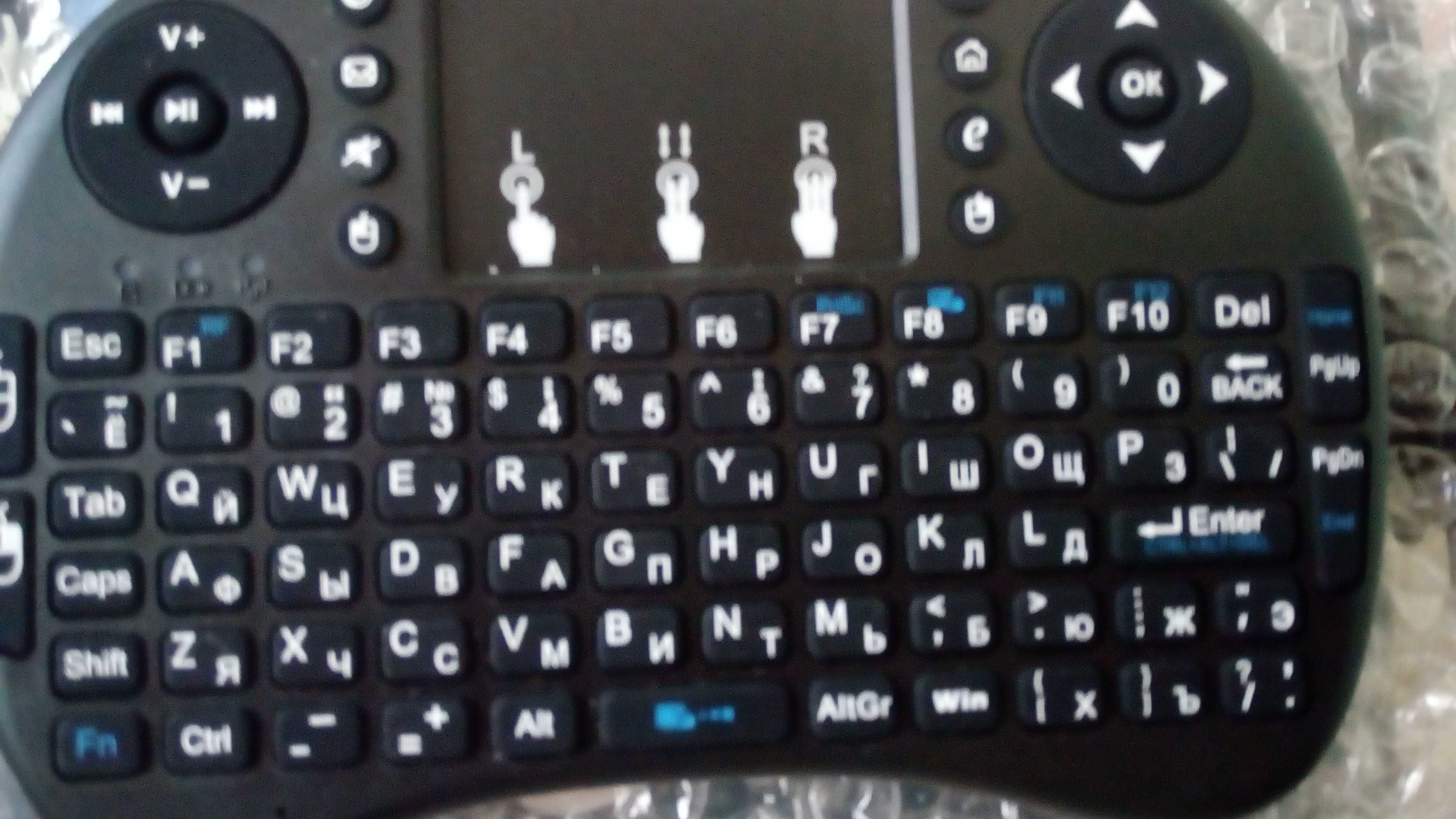 Mini keyboard мини клавиатура клава беспроводная 2 в 1 чёрная, новая.