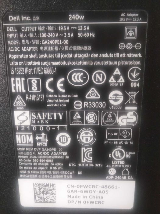 Zasilacz DELL 240W 19.5V-12.3A 100-240V~3.5A 50-60Hz GA240PE1-00laptop