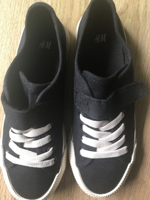 H&M czarne tenisówki rozm.33