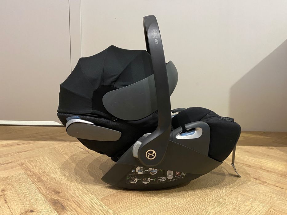 Cybex Cloud Z i-size 0-13 rozkładany fotelik nosidełko siedzonko