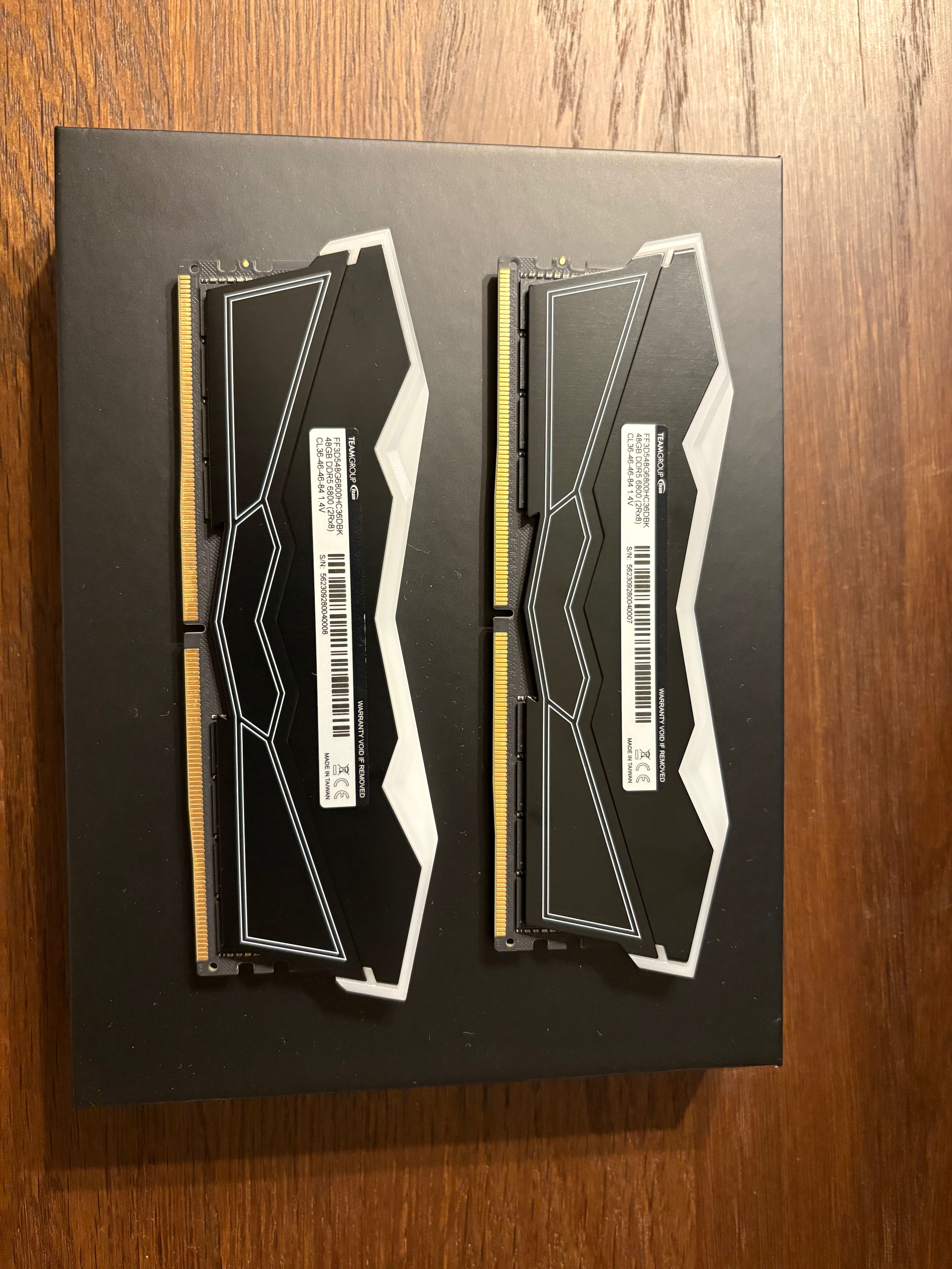 Memória RAM DDR5 TeamGroup T-Force Delta RGB 96GB 6800Mhz (NOVAS)
