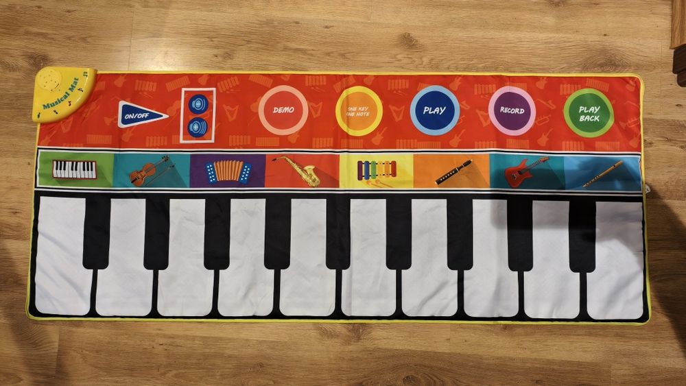Mata muzyczna dla dzieci, 8 instrumentów, 10 klawiszy