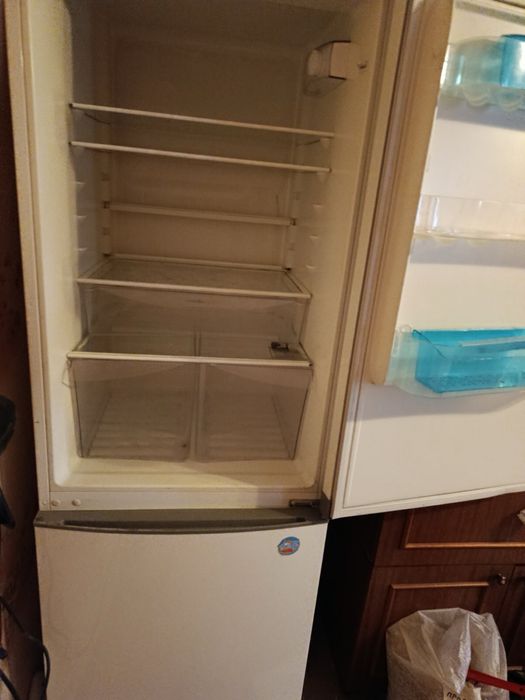 Холодильник в гарному стані
