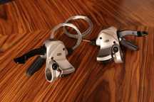 Manetka przerzutki SHIMANO SL-M751 (3x9s)
