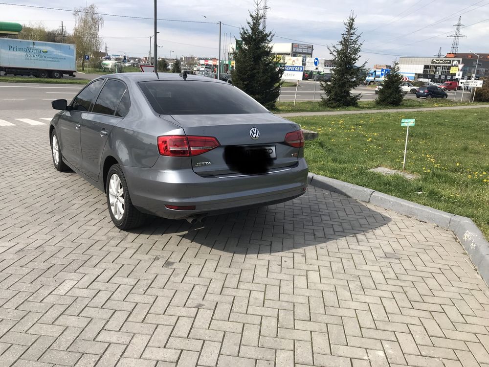 Джета рестайлінгова 15 рік