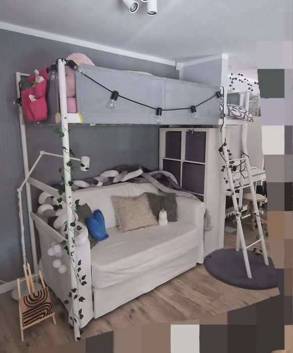 Rama łóżka wraz z materacem