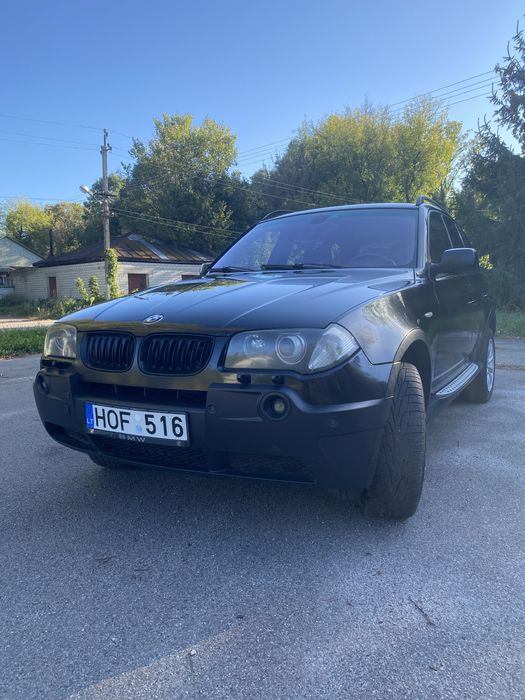 Продам BMW X3 E83