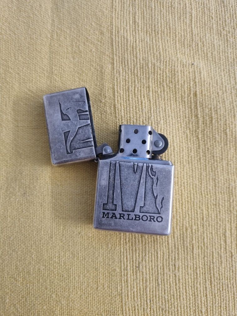 Isqueiro Zippo Original Marboro  Vintage  de Coleção