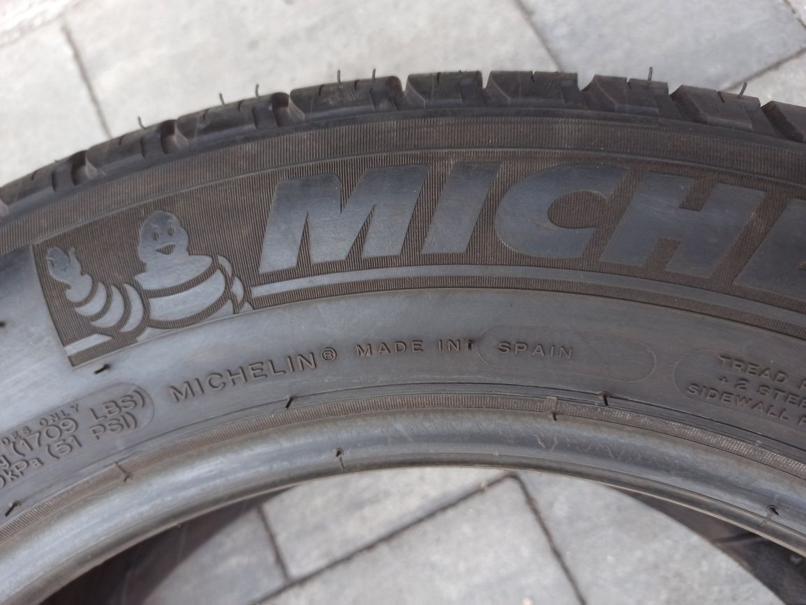 Продам ОДНО колесо 235/55 R17 Michelin Latitude Tour HP