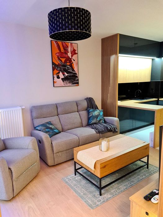 Ursus/ulHerbu Oksza /40m2/ 2pokoje /wyposażony/garaż/piękny widok/LUX