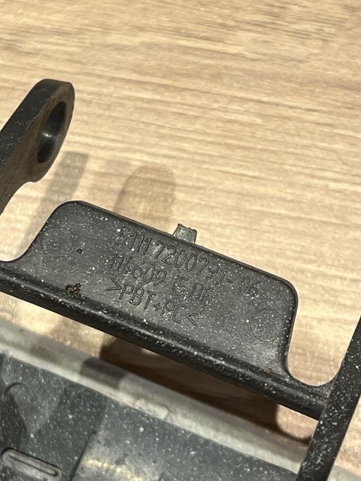 BMW F10 F11 Zaślepka spryskiwacza prawa lewa zderzak przod