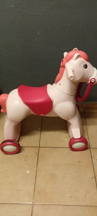 Cavalo Chico branco